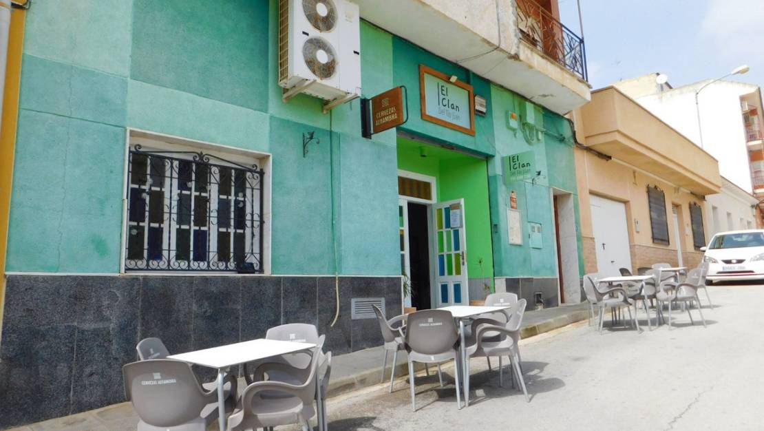 Sale - Commercial property - Orihuela - Torremendo