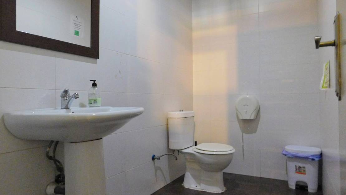 Sale - Commercial property - Orihuela - Torremendo