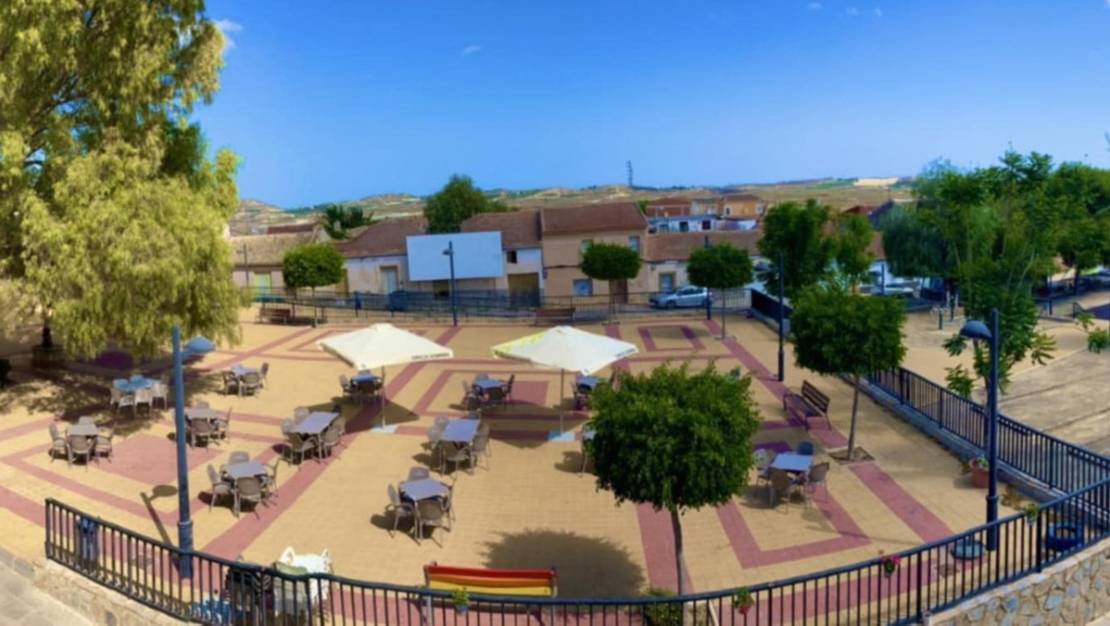 Sale - Commercial property - Orihuela - Torremendo