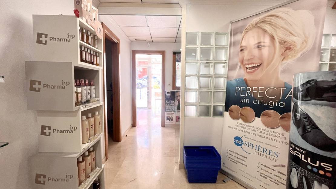 Sale - Commercial property - Orihuela - Villamartin