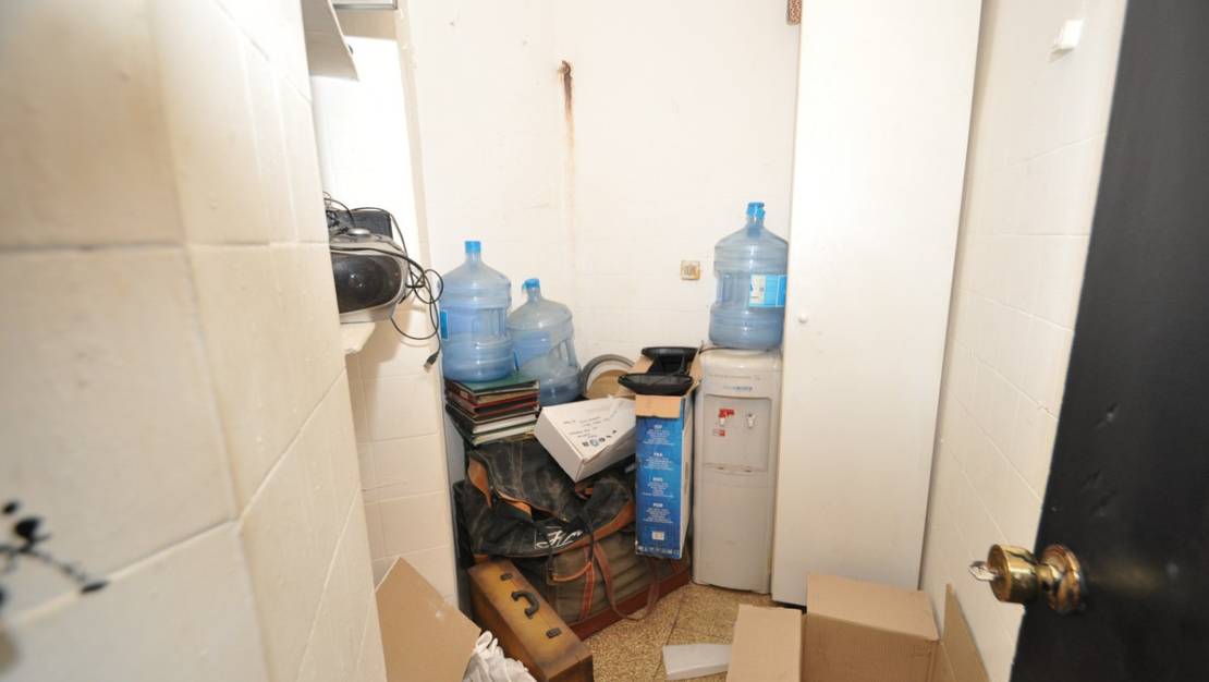 Sale - Commercial property - Petrel - Petrer