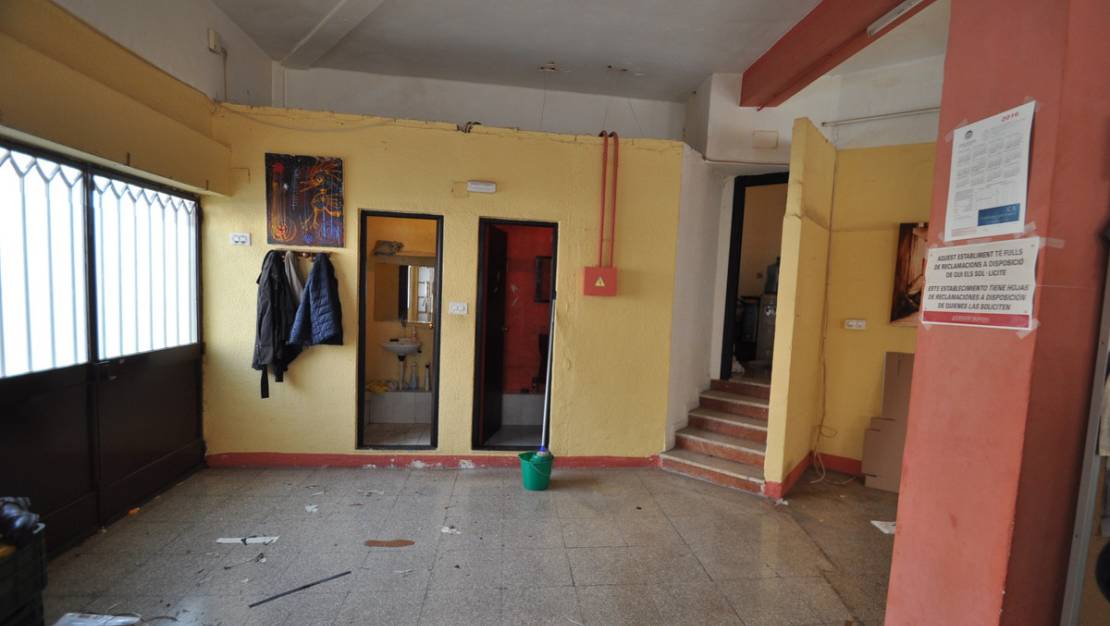 Sale - Commercial property - Petrel - Petrer