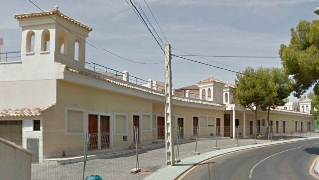 Sale - Commercial property - Pilar de la Horadada - Pinar de Campoverde