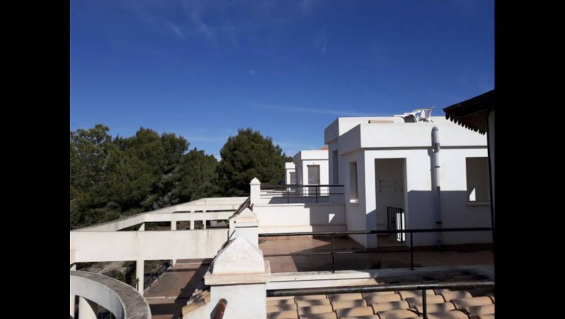 Sale - Commercial property - Pilar de la Horadada - Pinar de Campoverde