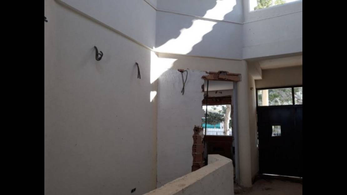 Sale - Commercial property - Pilar de la Horadada - Pinar de Campoverde