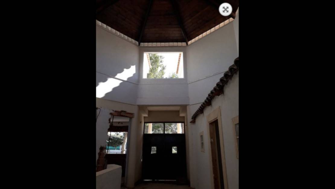 Sale - Commercial property - Pilar de la Horadada - Pinar de Campoverde