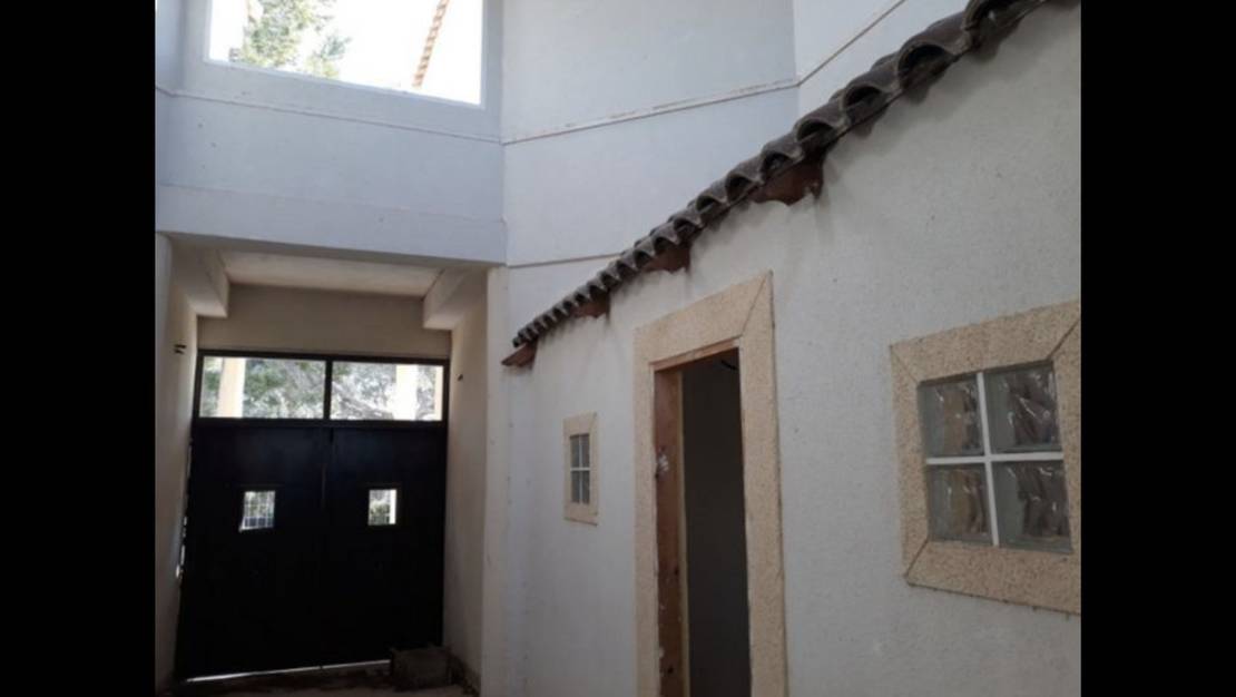 Sale - Commercial property - Pilar de la Horadada - Pinar de Campoverde