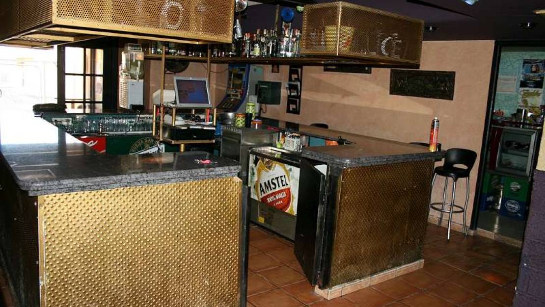 Sale - Commercial property - Pinoso - Pinoso Centro