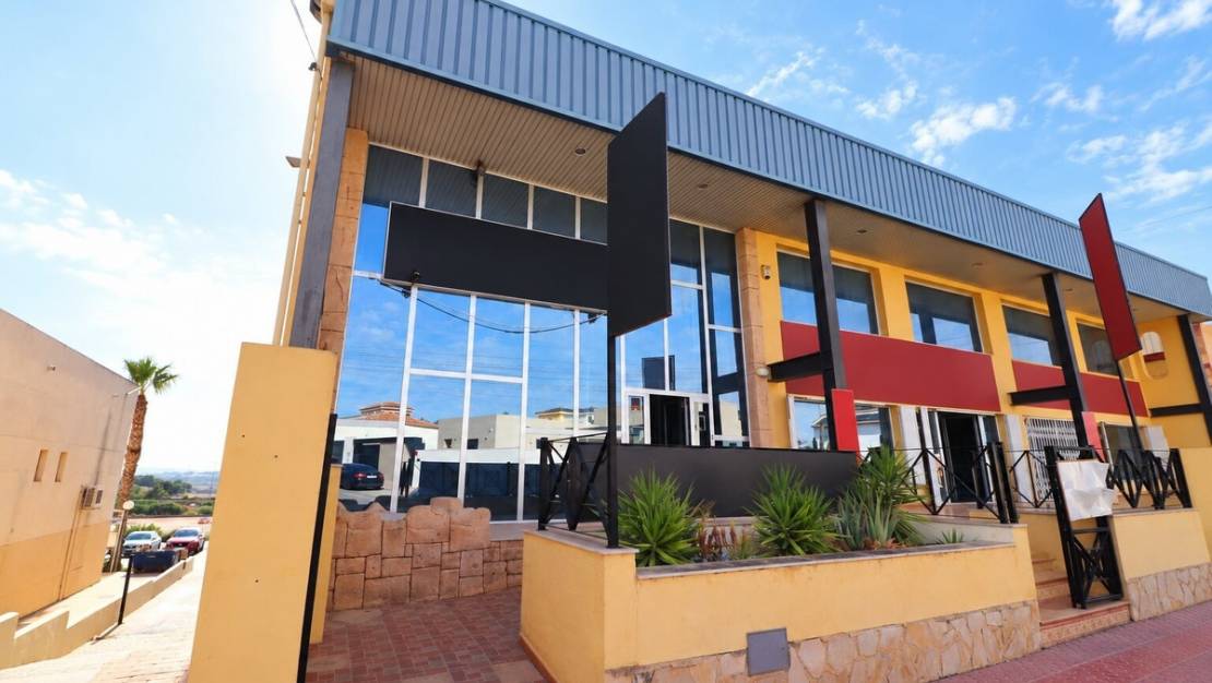 Sale - Commercial property - Rojales - Ciudad Quesada