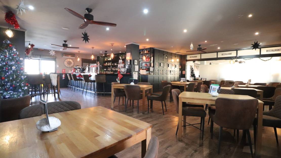 Sale - Commercial property - Rojales - Doña Pepa