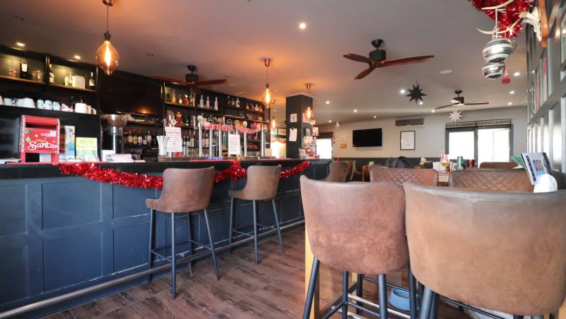 Sale - Commercial property - Rojales - Doña Pepa