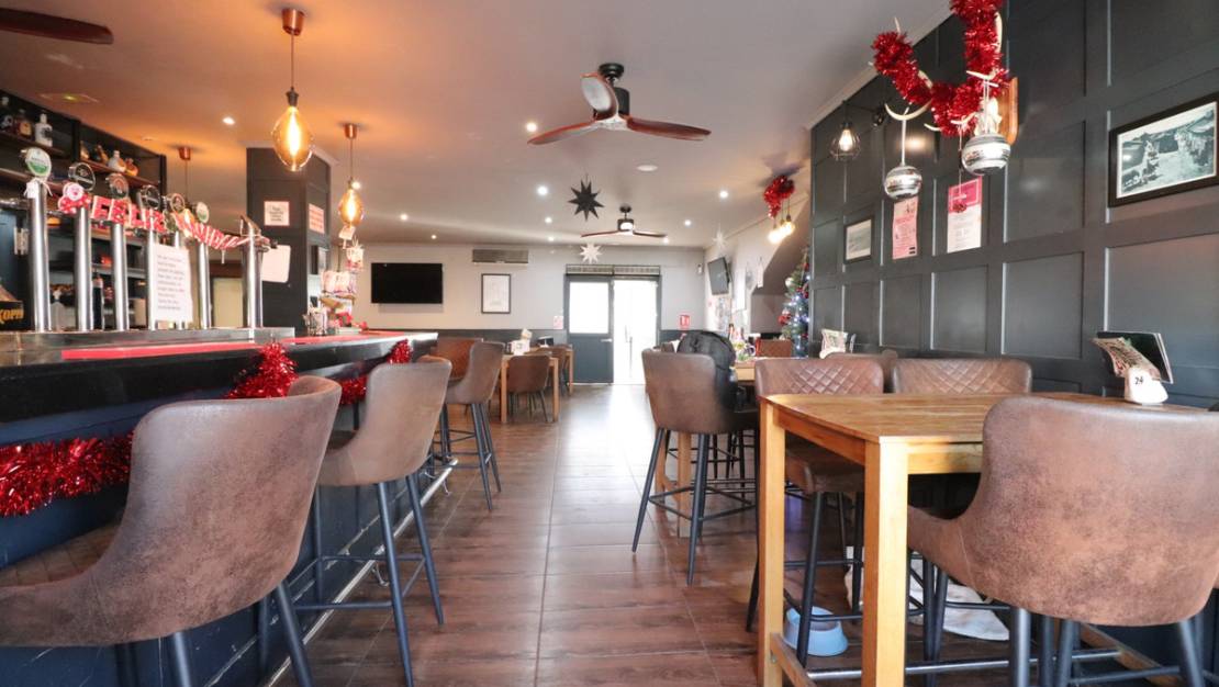 Sale - Commercial property - Rojales - Doña Pepa