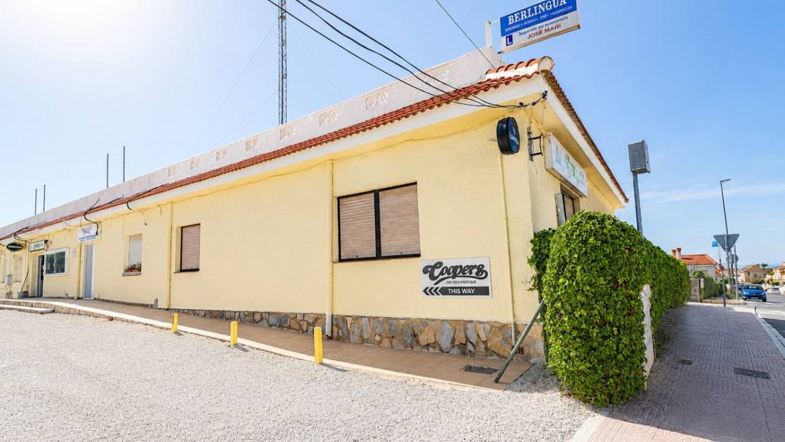 Sale - Commercial property - Rojales - Doña Pepa