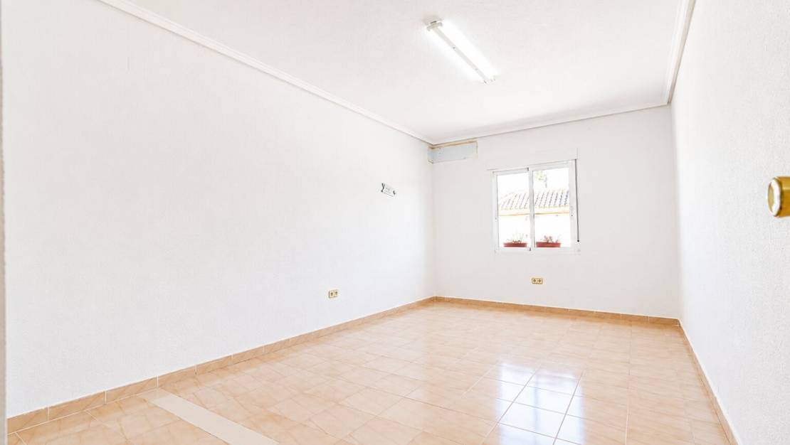 Sale - Commercial property - Rojales - Doña Pepa