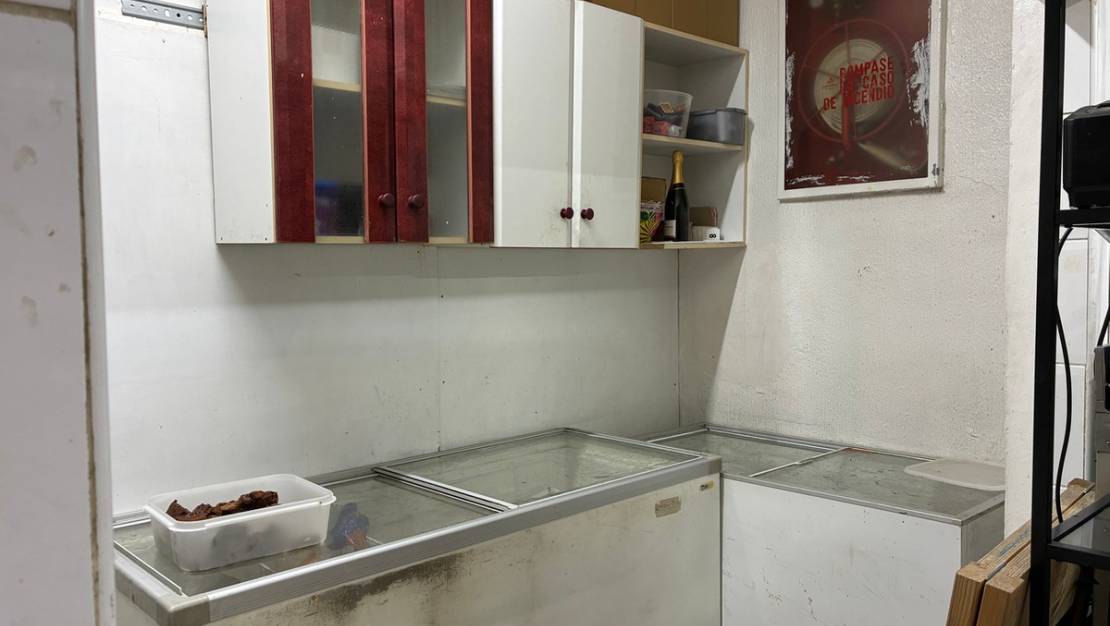 Sale - Commercial property - San Miguel de Salinas - San Miguel de Salinas Centro