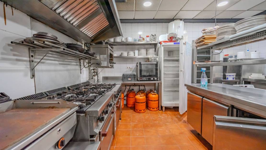 Sale - Commercial property - San Miguel de Salinas - San Miguel de Salinas Centro