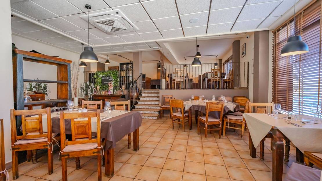 Sale - Commercial property - San Miguel de Salinas - San Miguel de Salinas Centro
