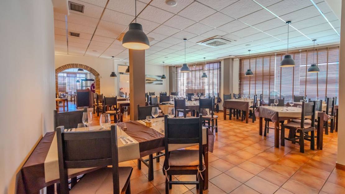 Sale - Commercial property - San Miguel de Salinas - San Miguel de Salinas Centro