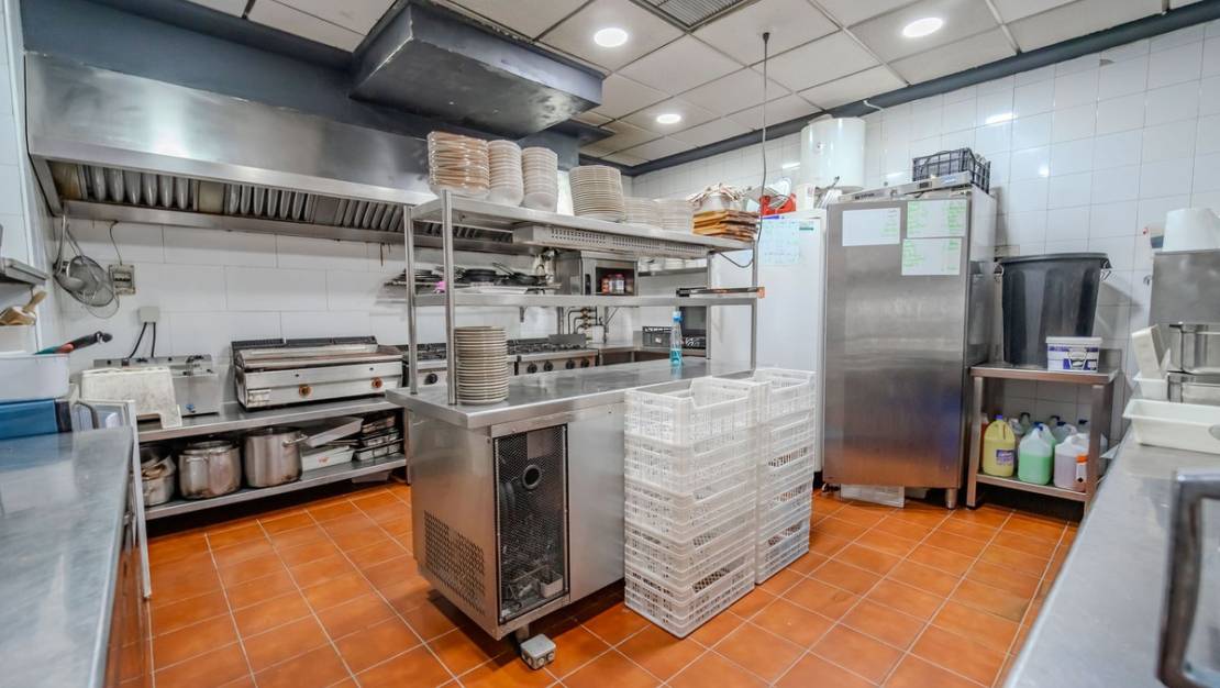 Sale - Commercial property - San Miguel de Salinas - San Miguel de Salinas Centro