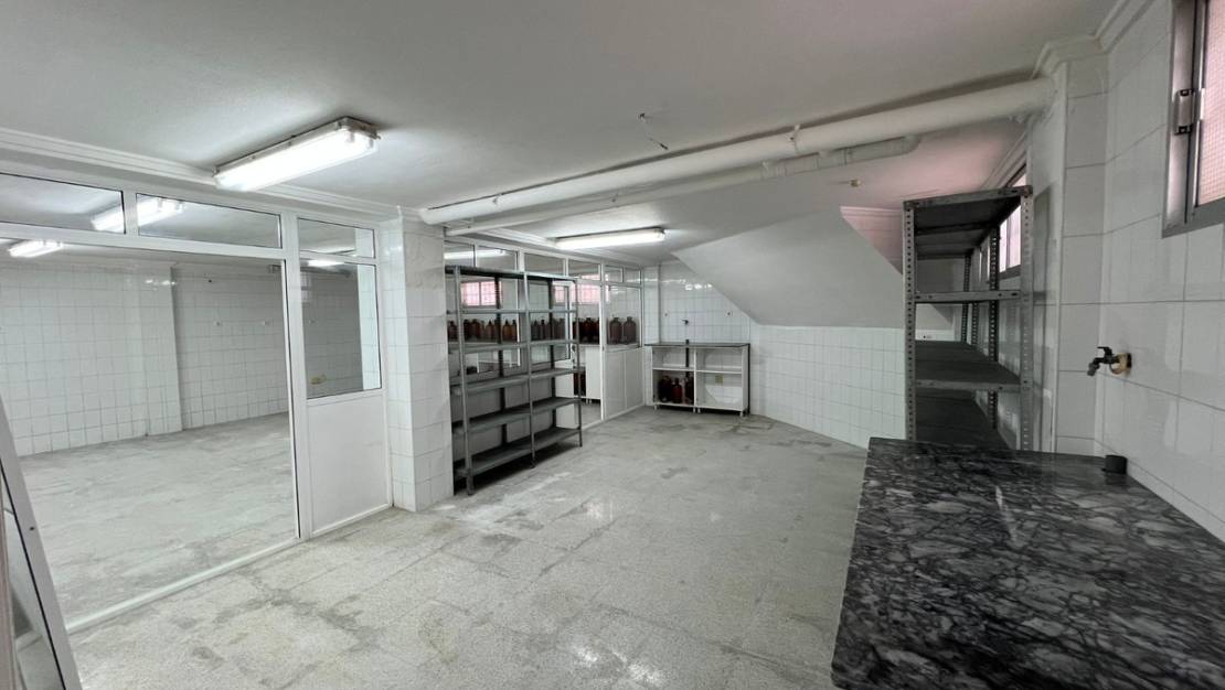 Sale - Commercial property - San Miguel de Salinas - San Miguel de Salinas Centro