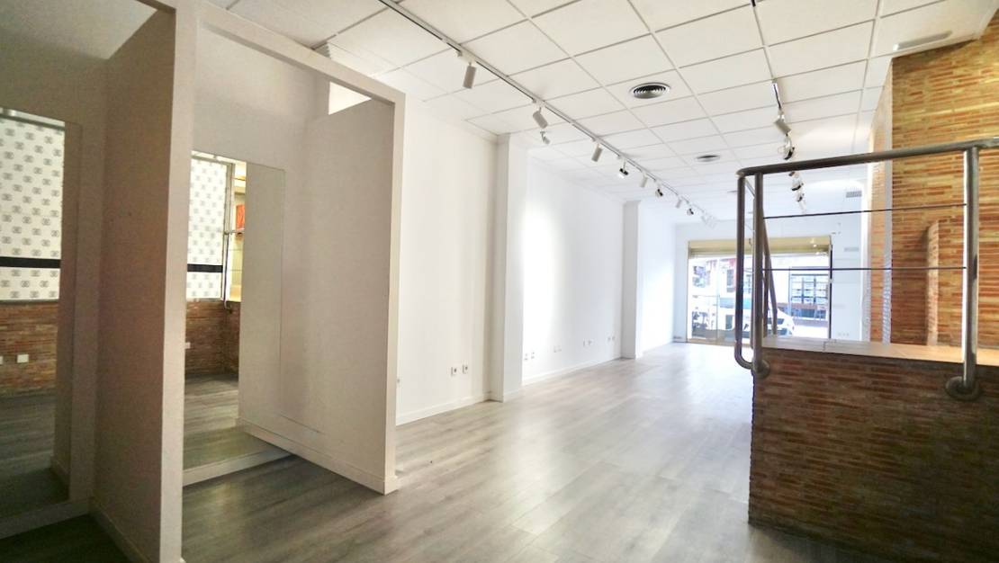 Sale - Commercial property - Teulada - Moraira