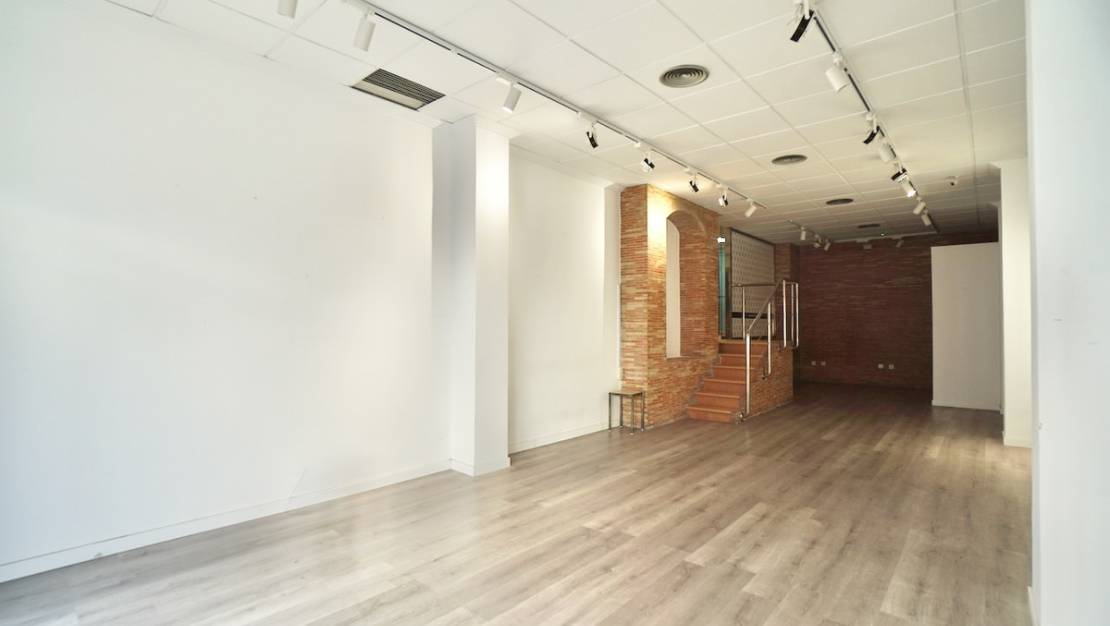 Sale - Commercial property - Teulada - Moraira