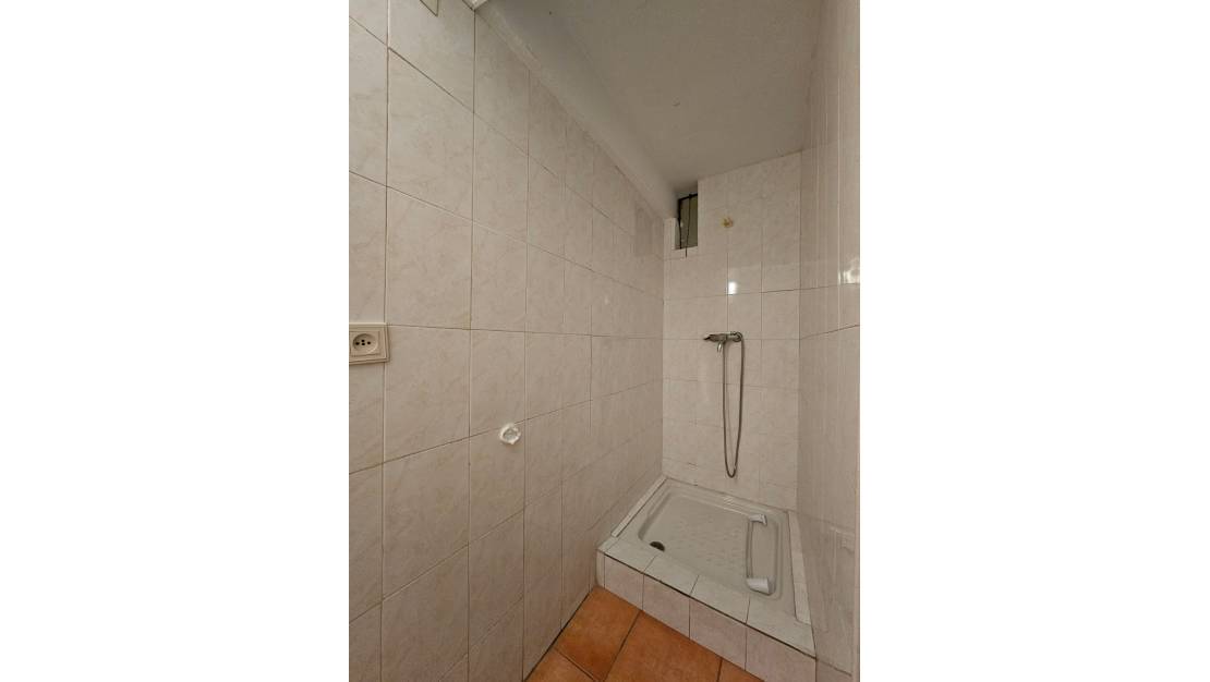 Sale - Commercial property - Teulada - Teulada Centro