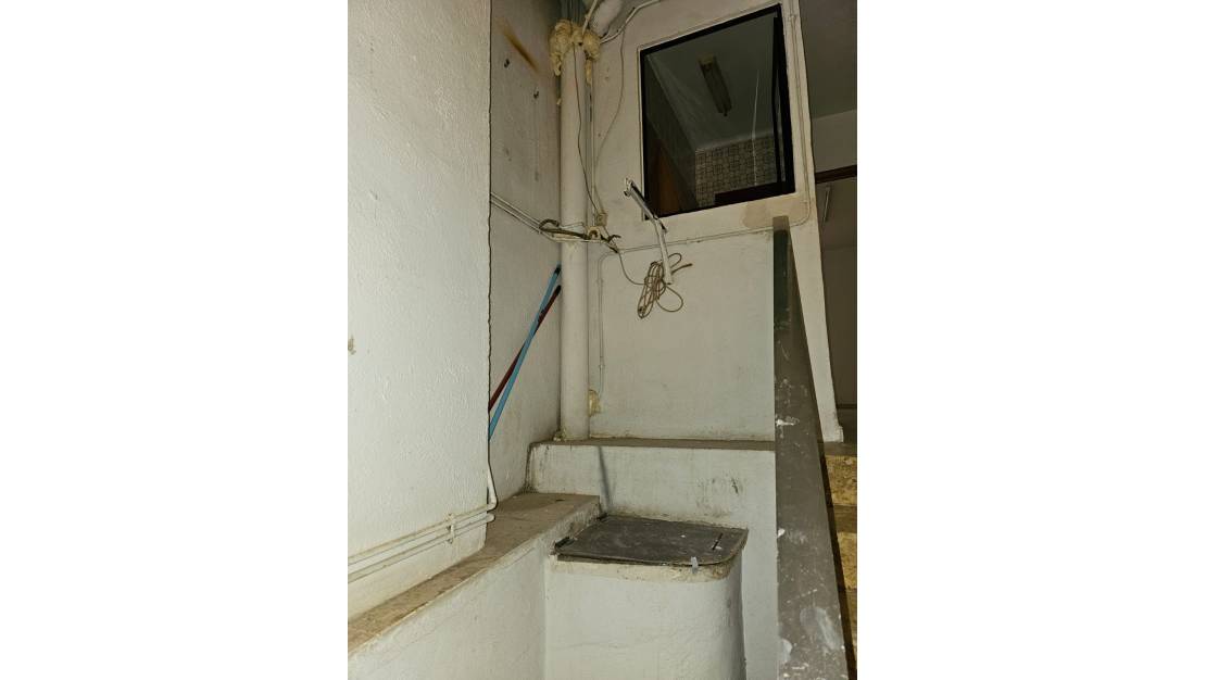 Sale - Commercial property - Teulada - Teulada Centro