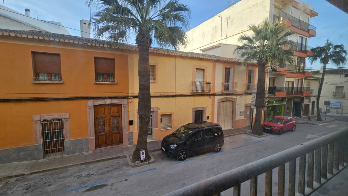 Sale - Commercial property - Teulada - Teulada Centro