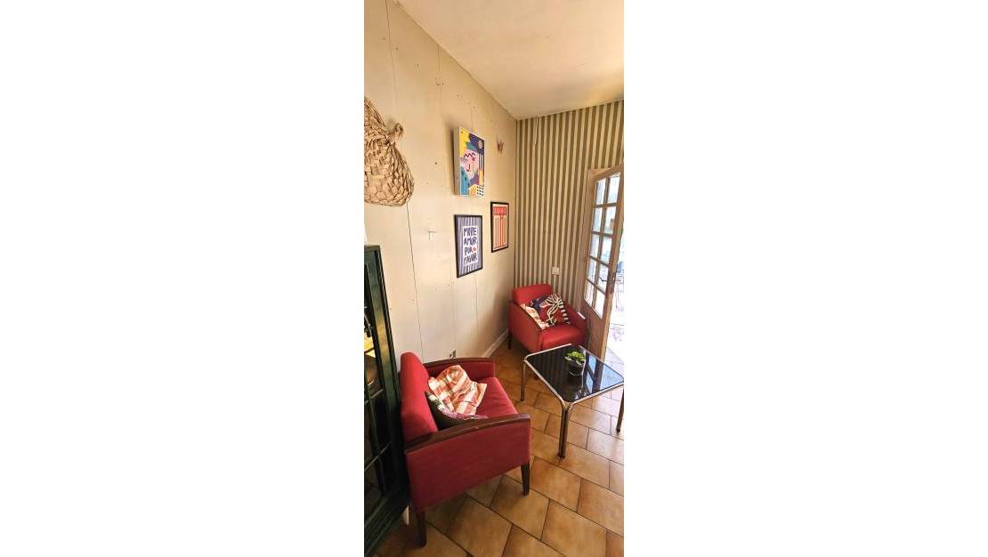 Sale - Commercial property - Teulada - Teulada Centro