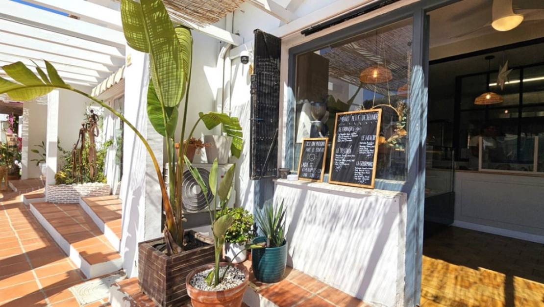 Sale - Commercial property - Teulada - Teulada Centro