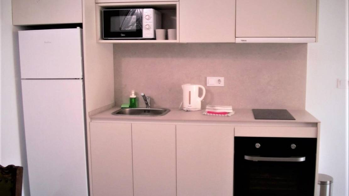 Sale - Commercial property - Torrevieja - Torrevieja Centro