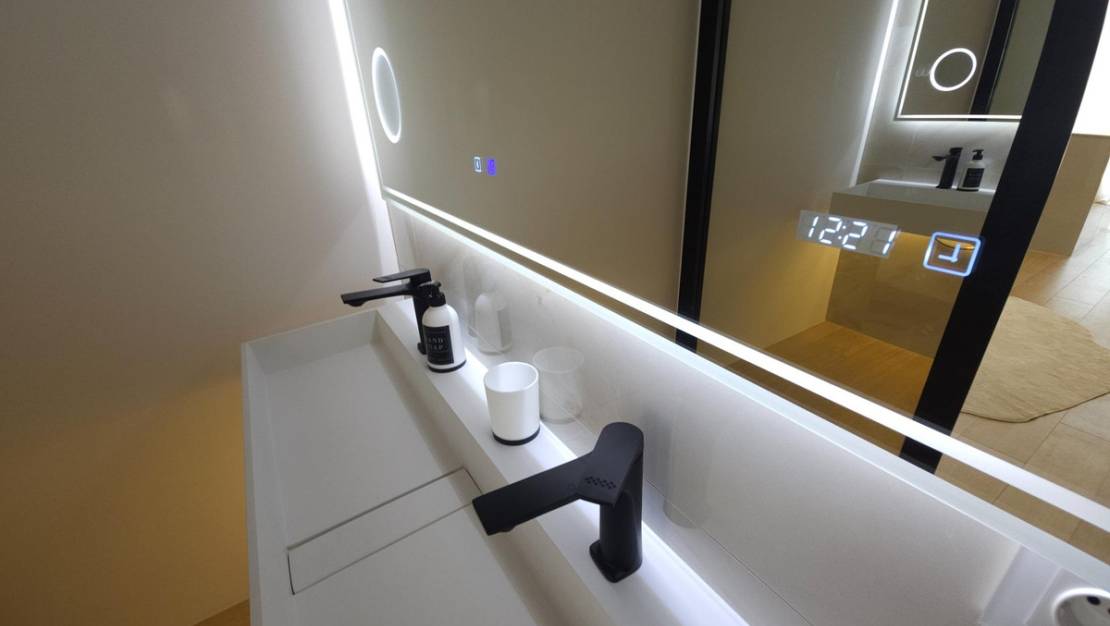 Sale - Commercial property - Torrevieja - Torrevieja Centro