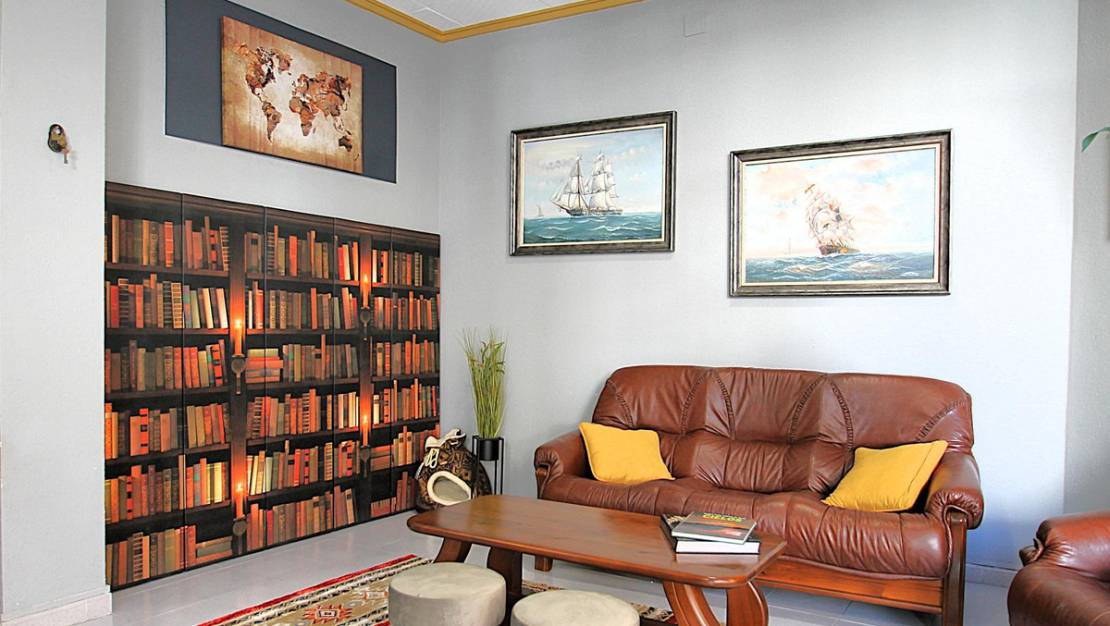 Sale - Commercial property - Torrevieja - Torrevieja Centro