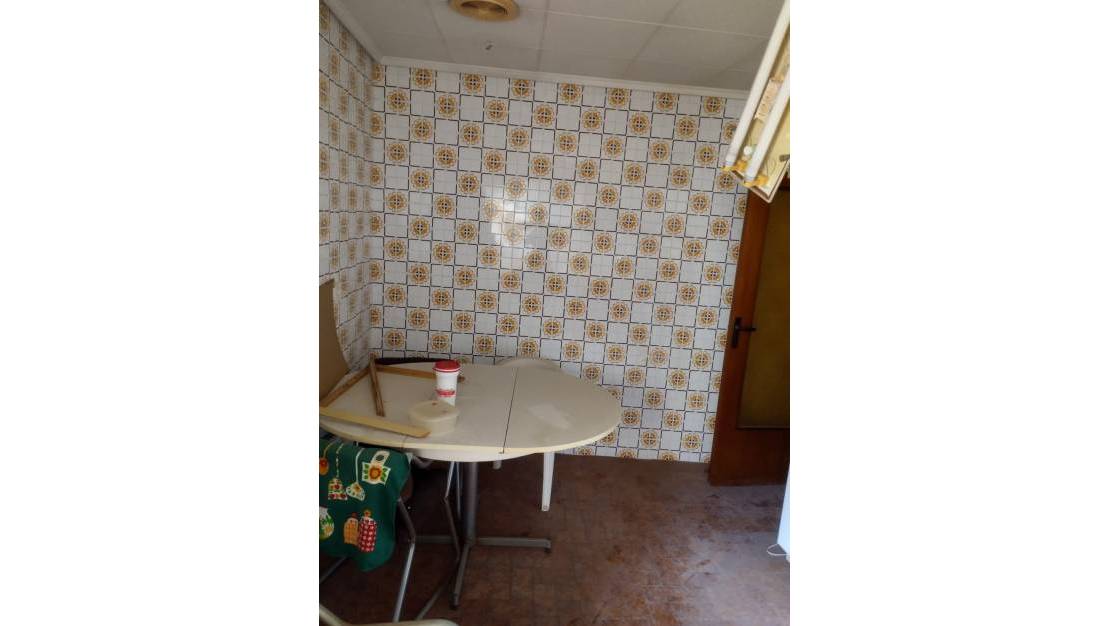 Sale - Commercial property - Torrevieja - Torrevieja Centro