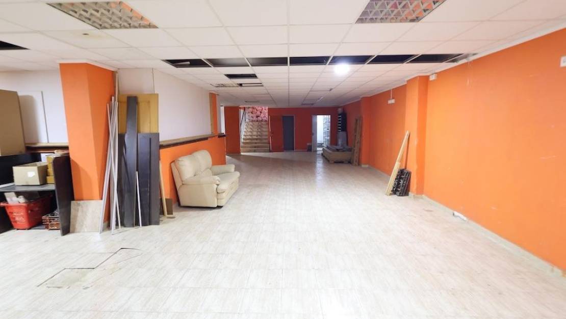 Sale - Commercial property - Torrevieja - Torrevieja Centro