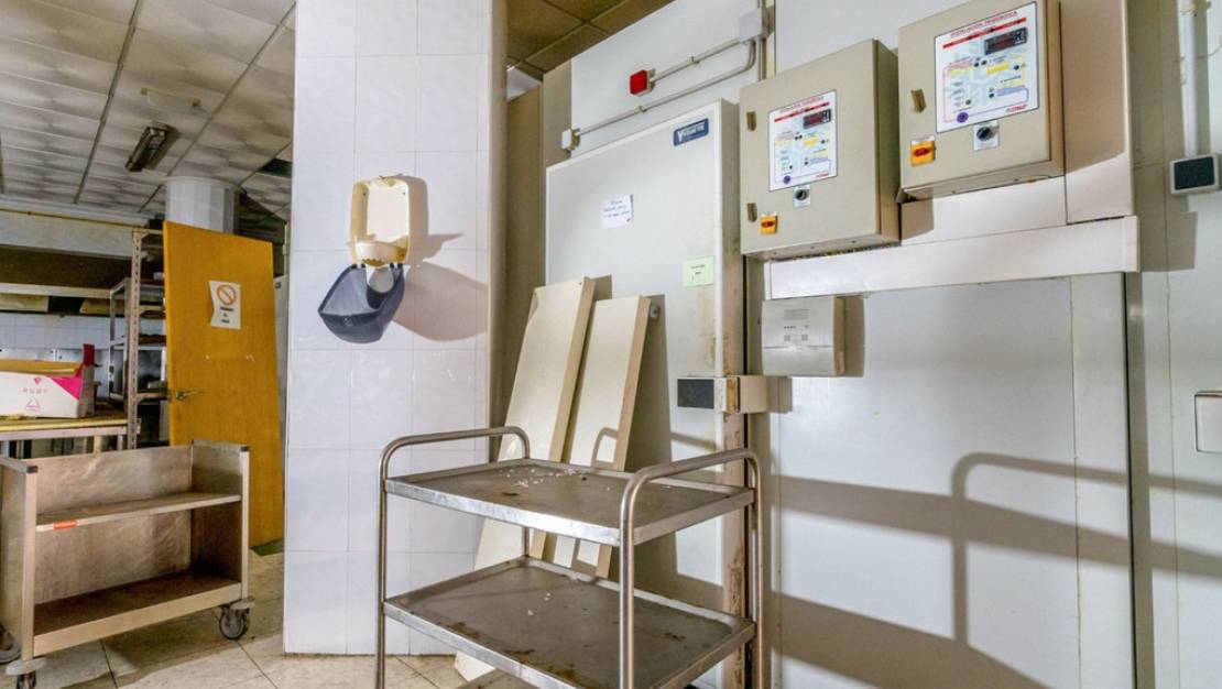 Sale - Commercial property - Torrevieja - Torrevieja Centro