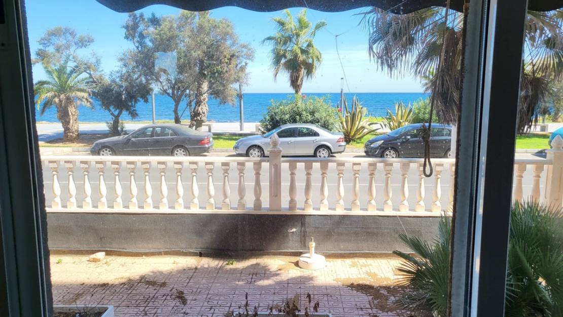 Sale - Commercial property - Torrevieja - Torrevieja Centro