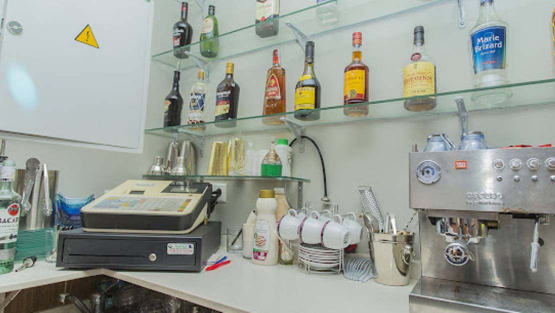 Sale - Commercial property - Torrevieja - Torrevieja Centro