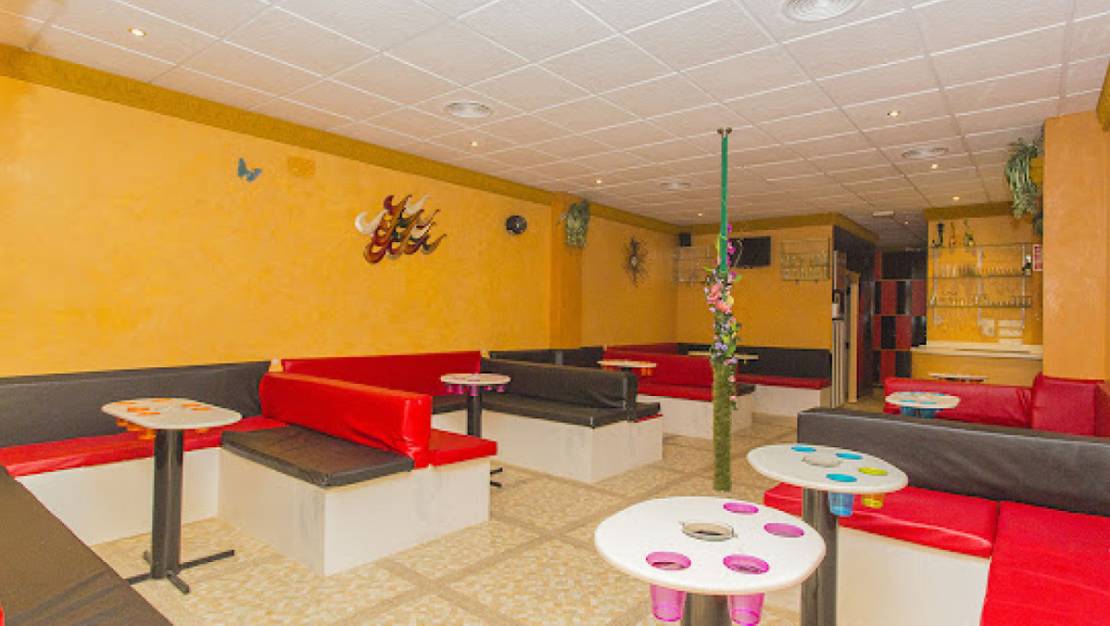 Sale - Commercial property - Torrevieja - Torrevieja Centro