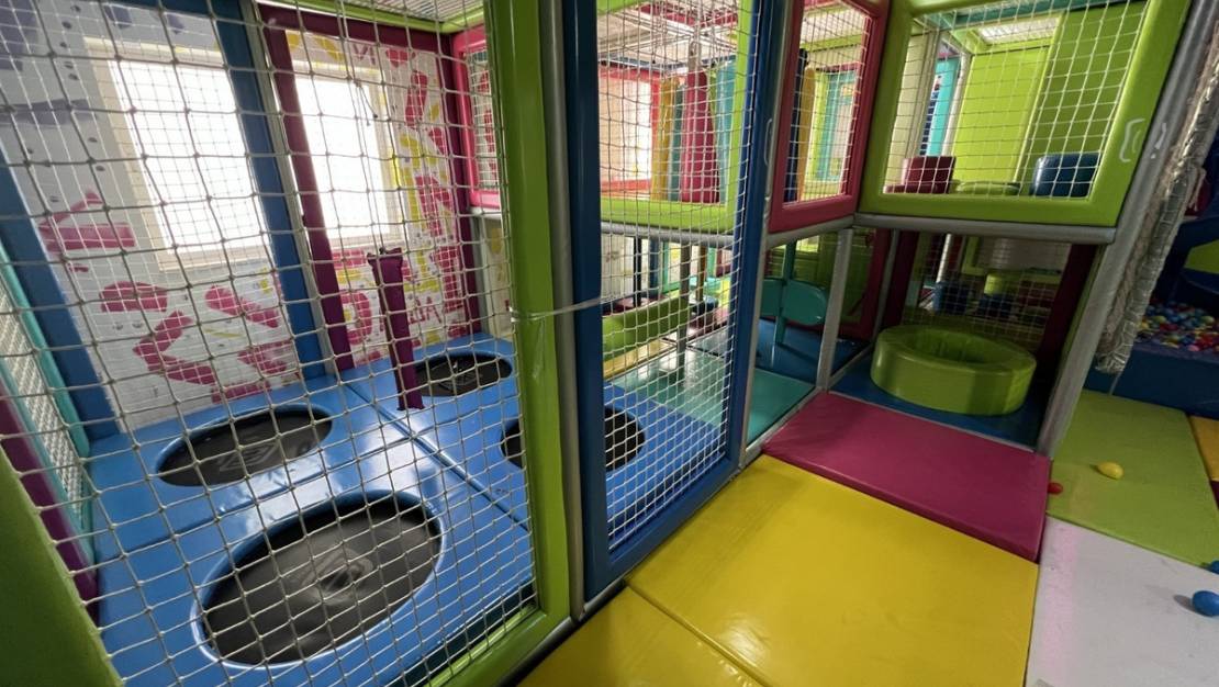 Sale - Commercial property - Torrevieja - Torrevieja Centro