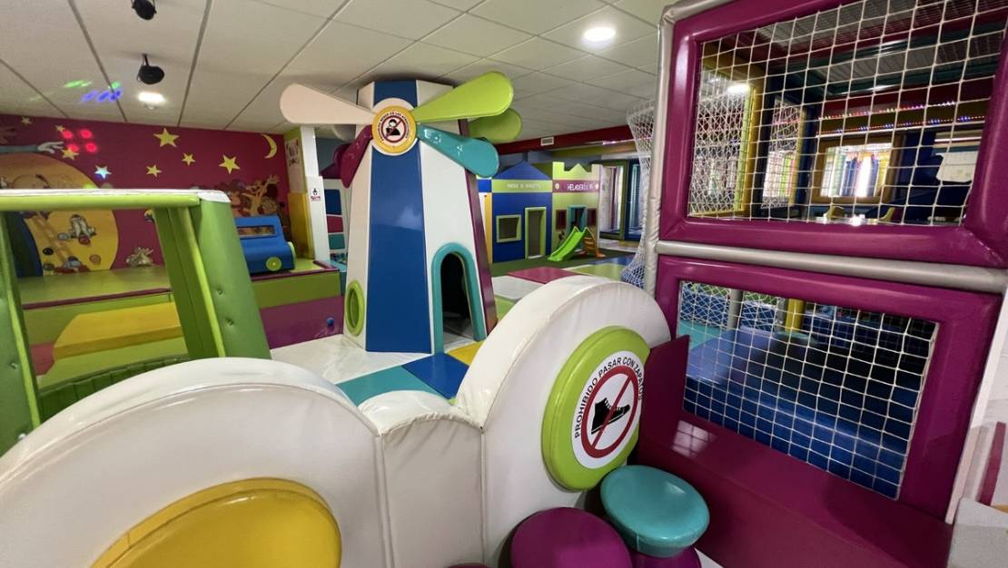 Sale - Commercial property - Torrevieja - Torrevieja Centro