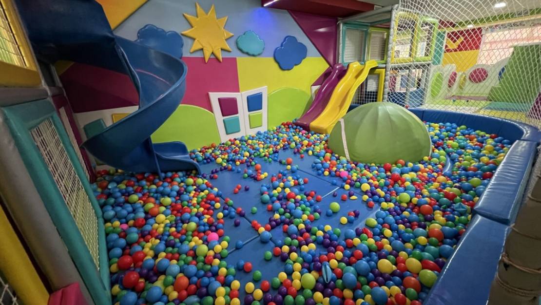 Sale - Commercial property - Torrevieja - Torrevieja Centro