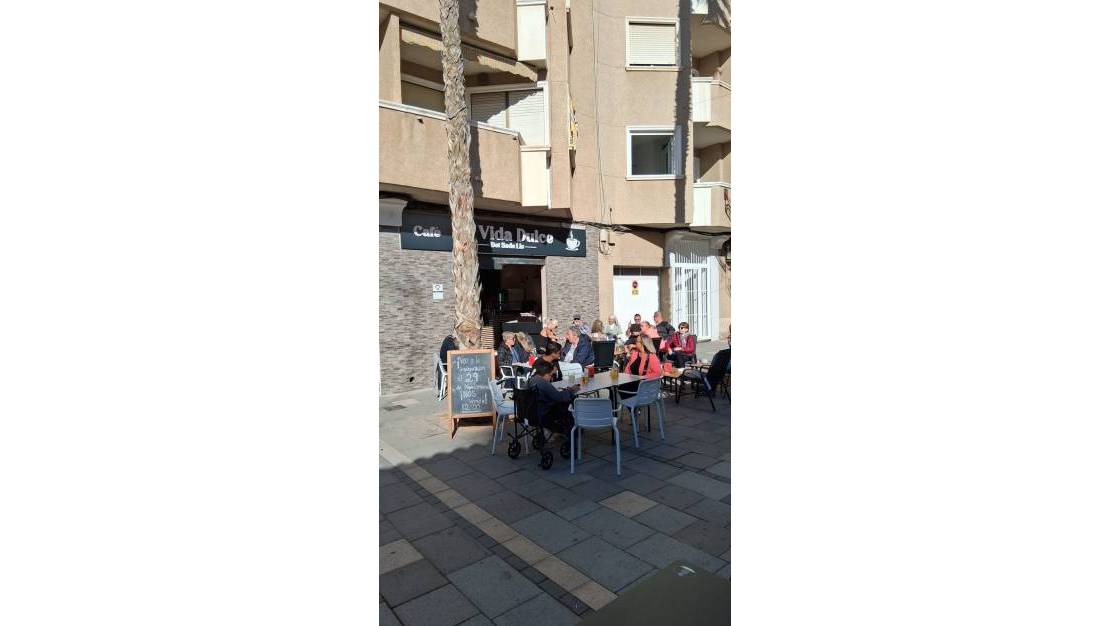 Sale - Commercial property - Torrevieja - Torrevieja Centro