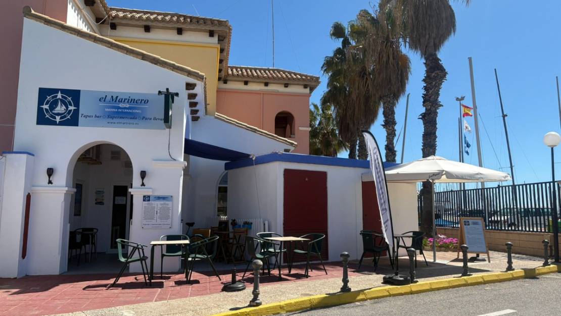 Sale - Commercial property - Torrevieja - Torrevieja Centro