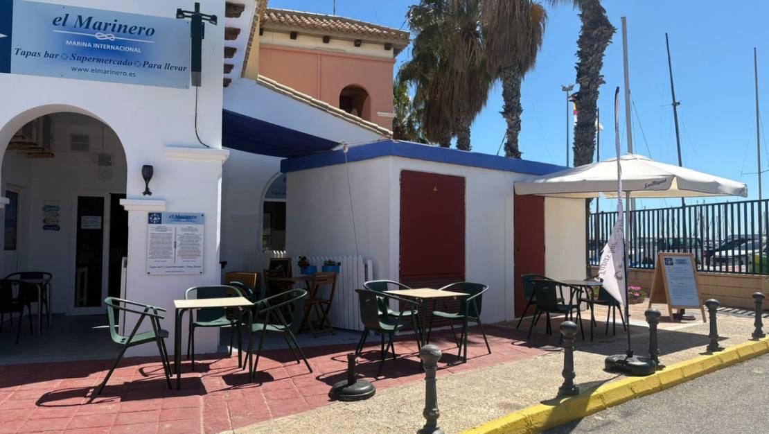Sale - Commercial property - Torrevieja - Torrevieja Centro