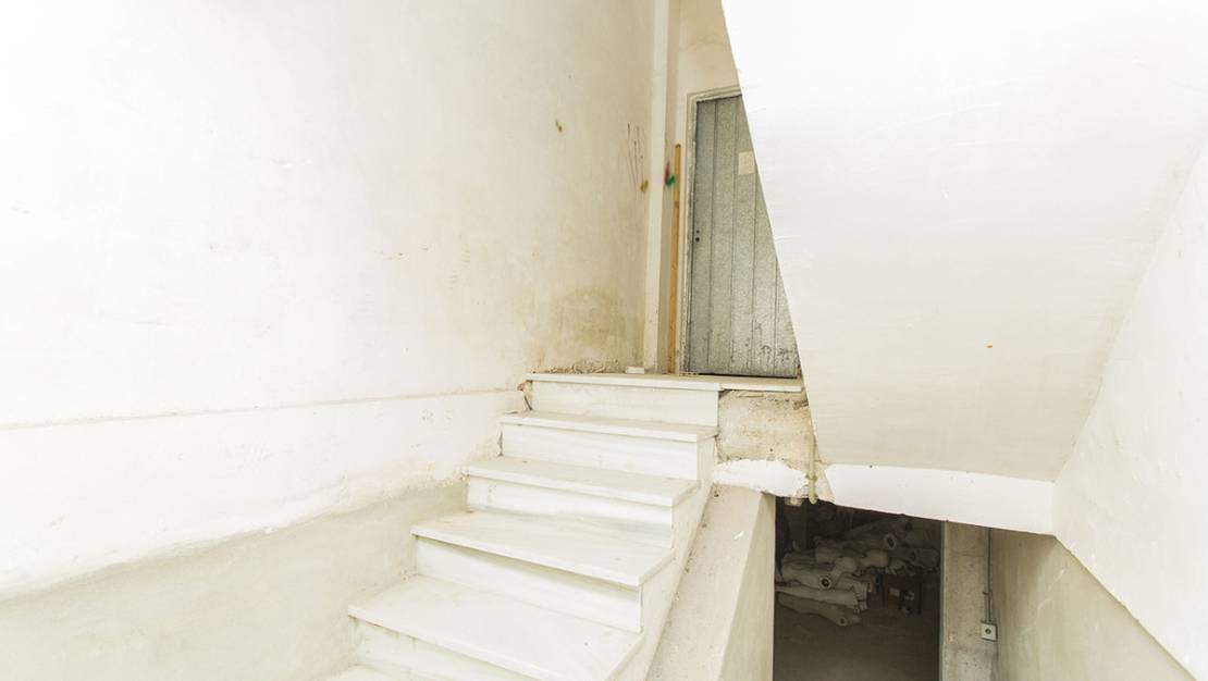 Sale - Commercial property - Torrevieja - Torrevieja Centro