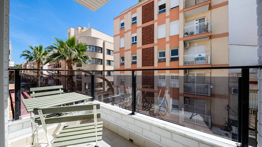 Sale - Commercial property - Torrevieja - Torrevieja Centro
