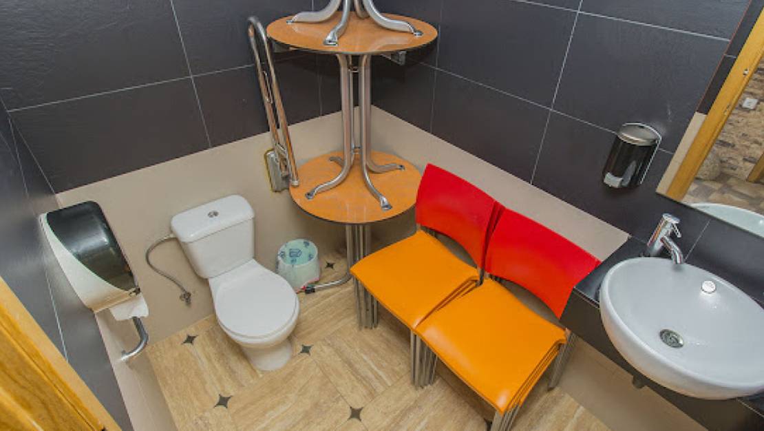 Sale - Commercial property - Torrevieja - Torrevieja Centro