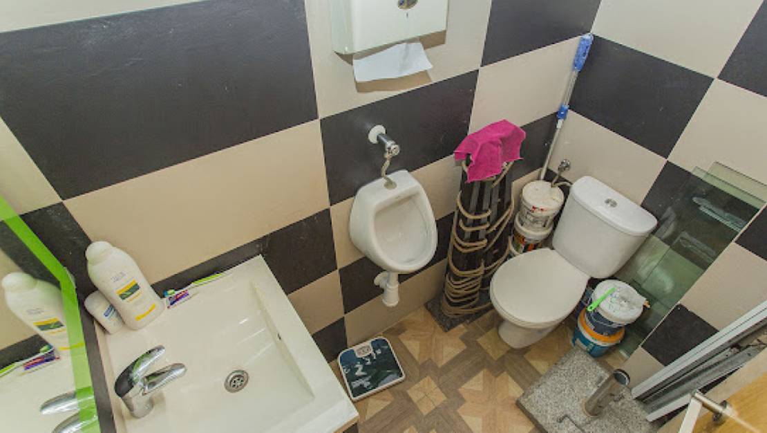 Sale - Commercial property - Torrevieja - Torrevieja Centro